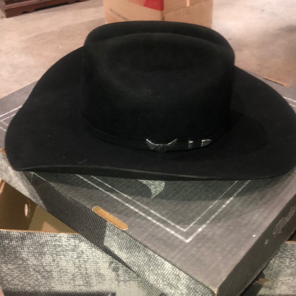 COPY - Relentless cowboy hat.